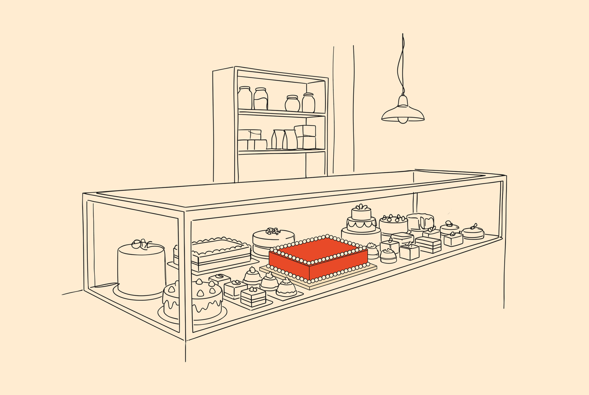 Tekening van een bakkerijtoonbank met een rechthoekige koraalkleurige cake.